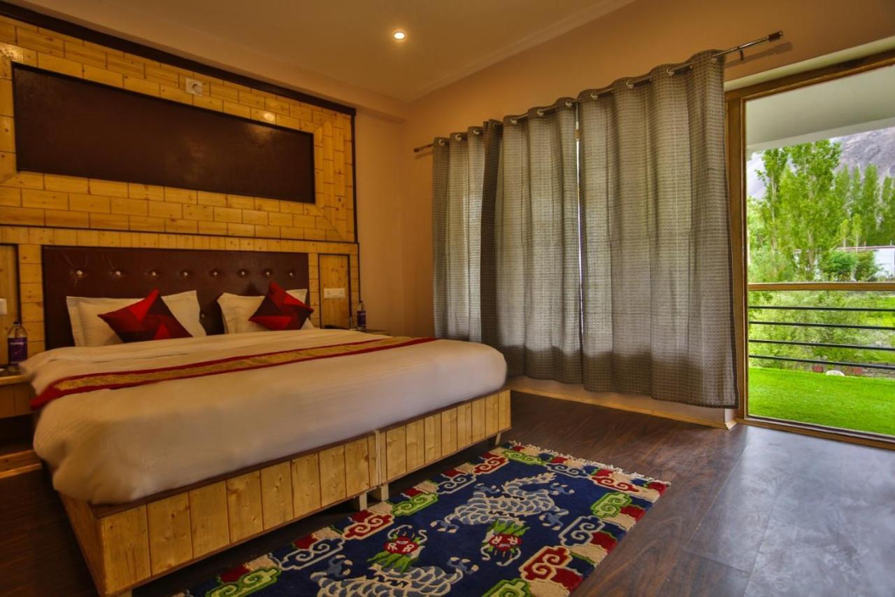 Hotel Nubra Residency Charasa Exterior photo